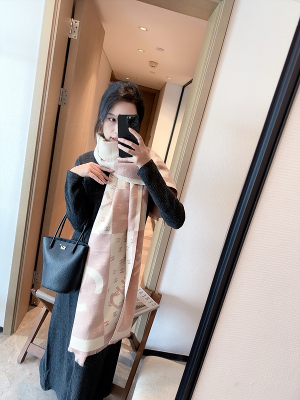 ブランドマフラー背面デザイン